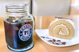 コーヒーケーキショップ美鈴 湯川店