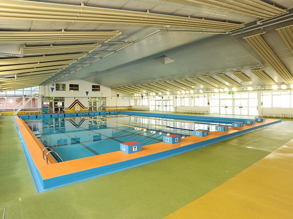 函館市民プール