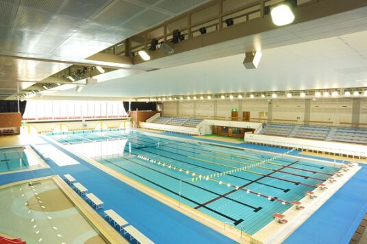 函館市民プール