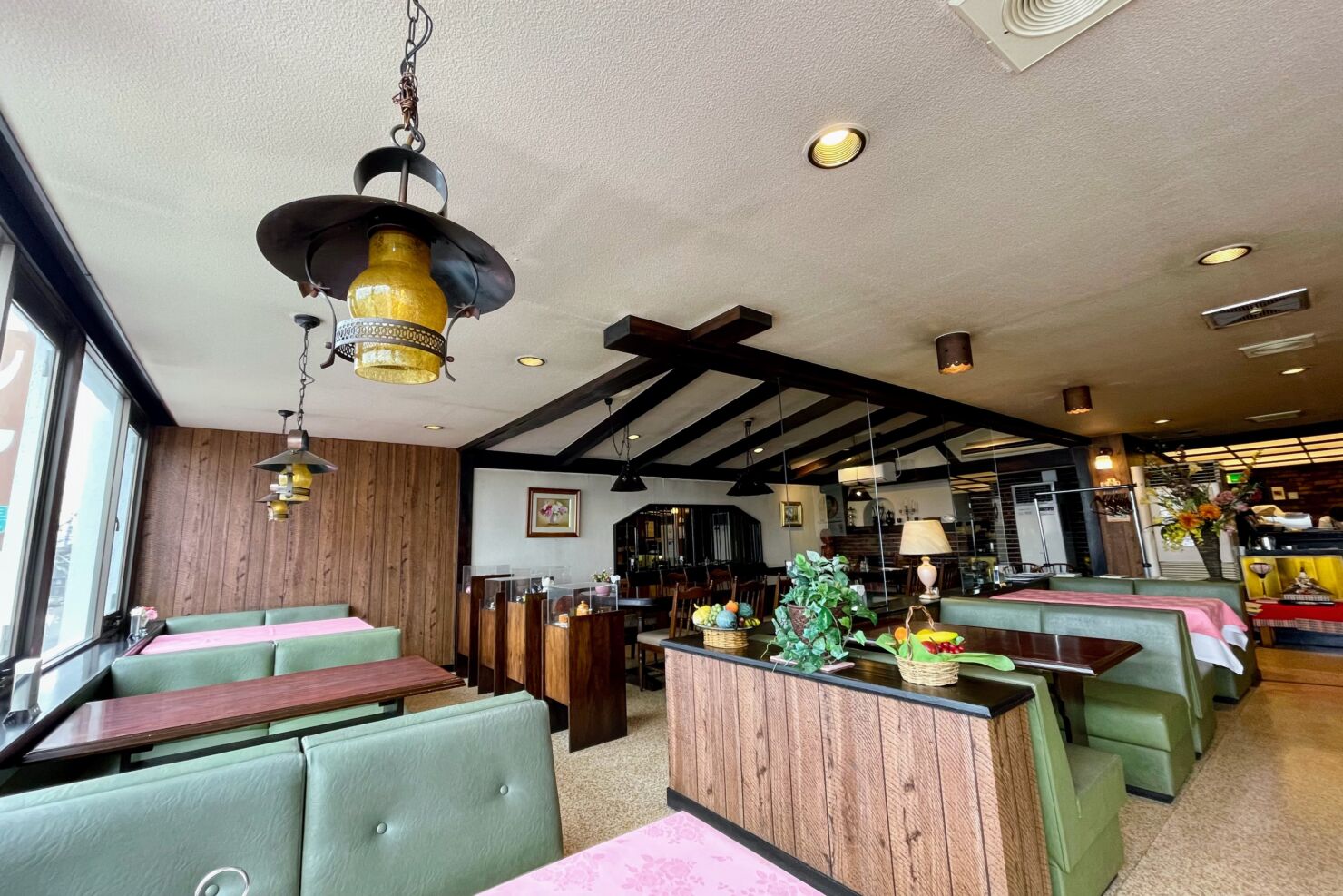 レストラン ヨシヤ５