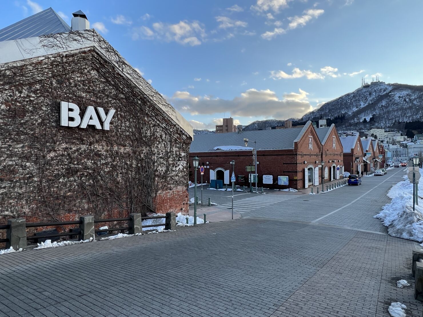 BAYはこだて(金森赤レンガ倉庫)